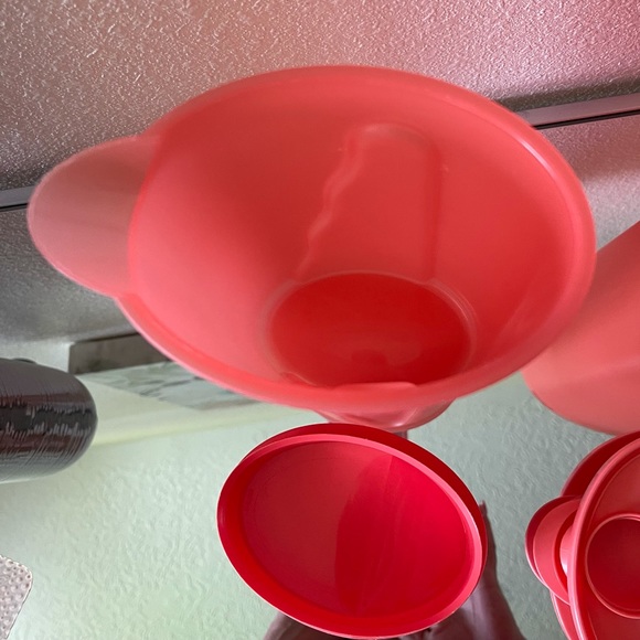 Tupperware Two jars with lids - Picture 9 of 10